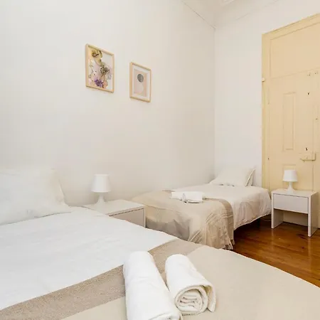 4br - Excellent Location - New Mattresses! Διαμέρισμα *
