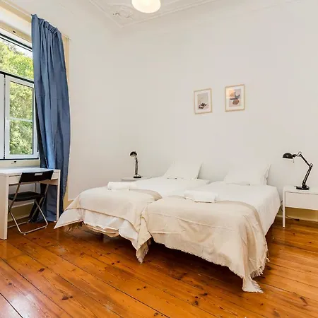 4br - Excellent Location - New Mattresses! דירה