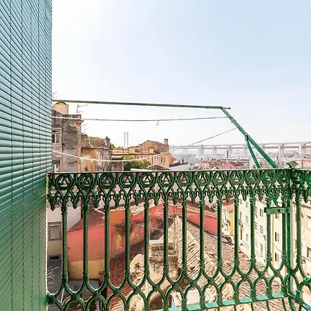 4br - Excellent Location - New Mattresses! דירה *